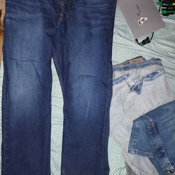 Wrangler Jeans 👖 - Picture 2 of 4